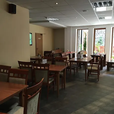 Linda Fatrapark Apartment